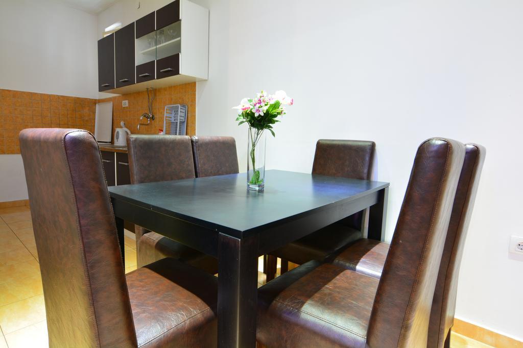Lux Apartment In بلغراد المظهر الخارجي الصورة